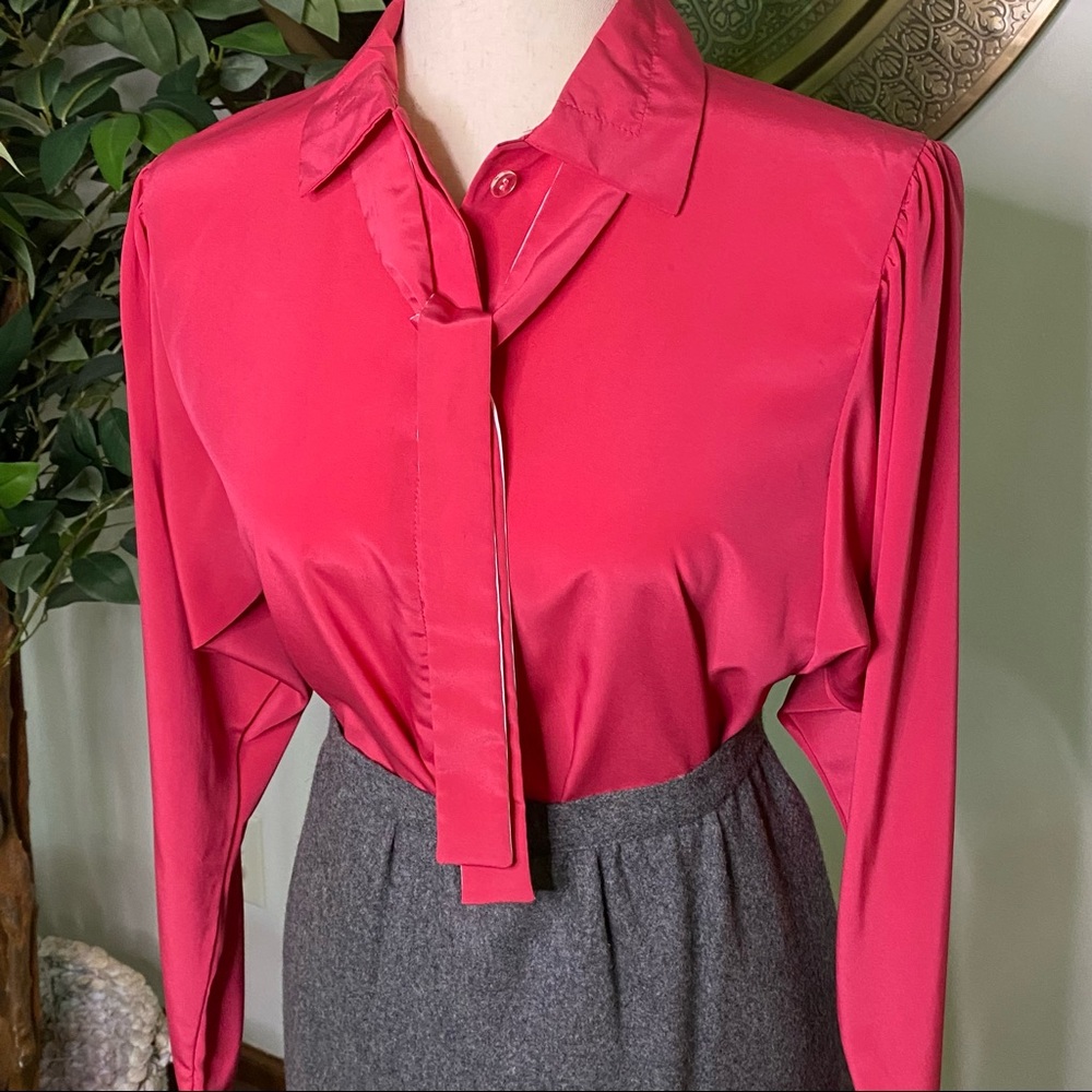 Retro Jo Hardin Originals Button Down Blouse w/tie -  Size …
